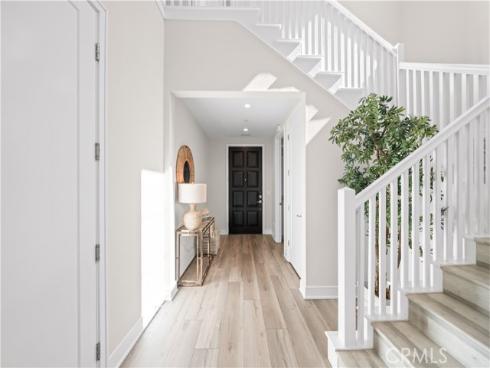 162  Winnett  , Irvine, CA