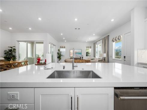 333  Sora  , Irvine, CA