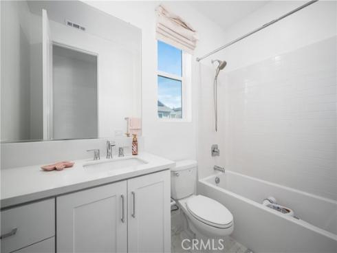 333  Sora  , Irvine, CA