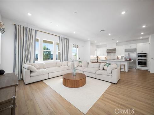 333  Sora  , Irvine, CA