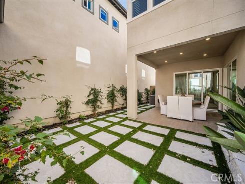 333  Sora  , Irvine, CA