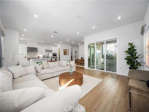 333  Sora  , Irvine, CA