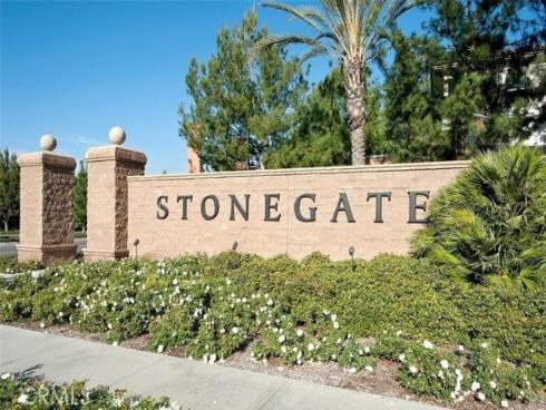 67  Kempton  , Irvine, CA