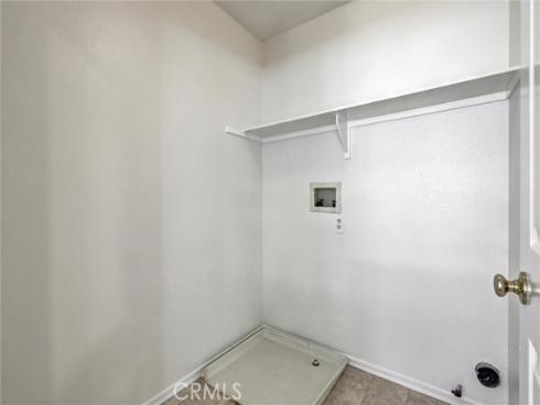 27  Ohio  , Irvine, CA