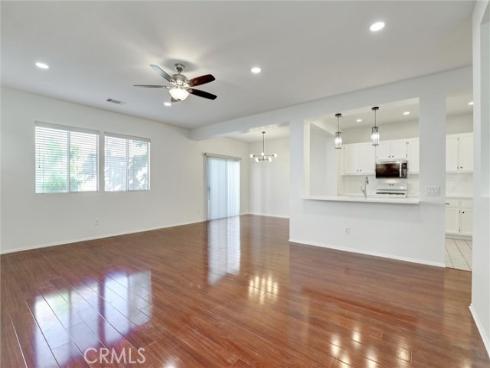 27  Ohio  , Irvine, CA