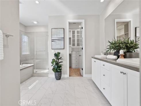 170  Villa Ridge  , Irvine, CA