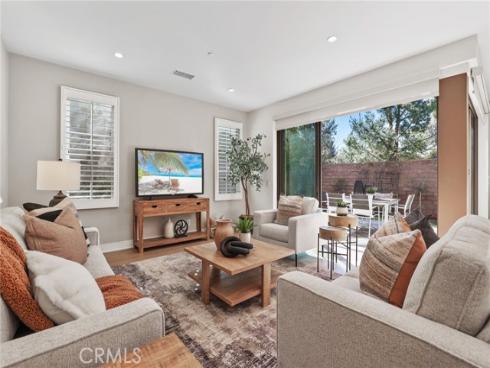 170  Villa Ridge  , Irvine, CA