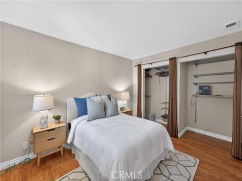 11  Park Vista  , Irvine, CA