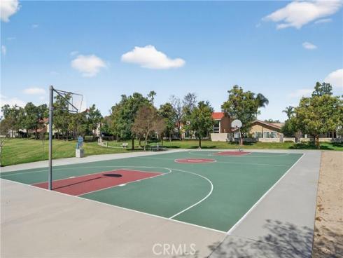 11  Park Vista  , Irvine, CA