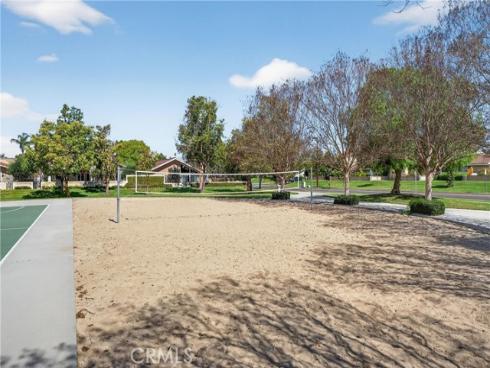 11  Park Vista  , Irvine, CA