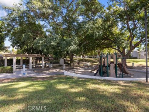 11  Park Vista  , Irvine, CA