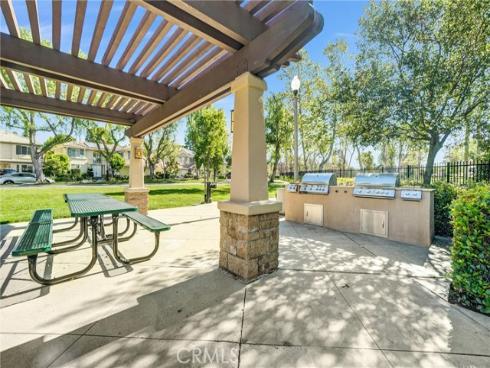 53  Oakhurst  , Irvine, CA