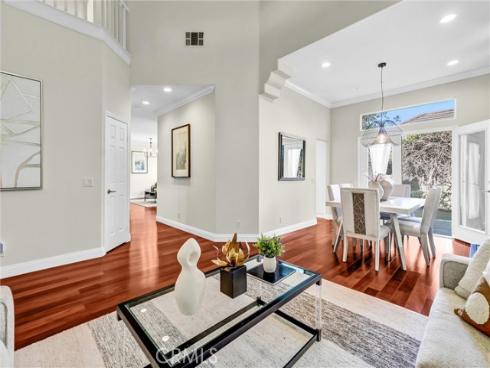 53  Oakhurst  , Irvine, CA