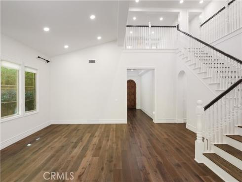 22  Shadybend  , Irvine, CA