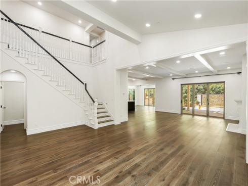 22  Shadybend  , Irvine, CA