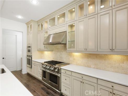 22  Shadybend  , Irvine, CA