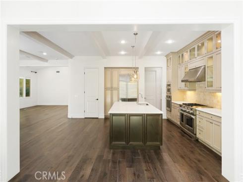 22  Shadybend  , Irvine, CA