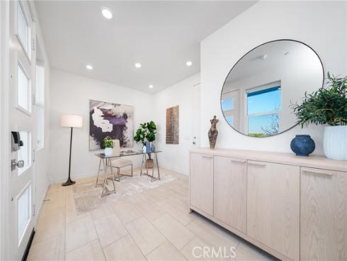 390 Merit , Irvine, CA