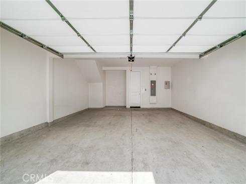 390 Merit , Irvine, CA