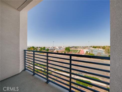 390 Merit , Irvine, CA