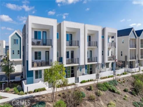 390 Merit , Irvine, CA