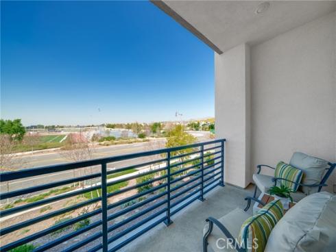 390 Merit , Irvine, CA