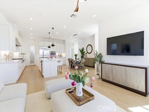 427 Flycatcher , Irvine, CA