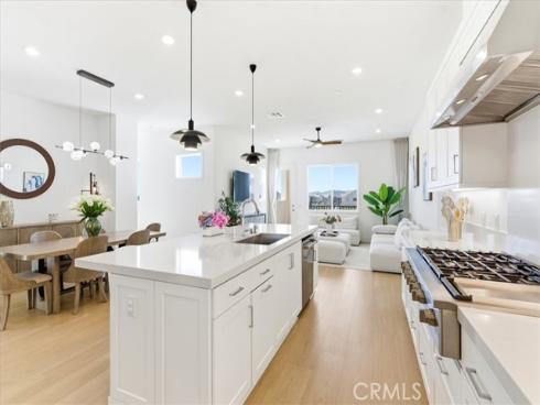 427 Flycatcher , Irvine, CA