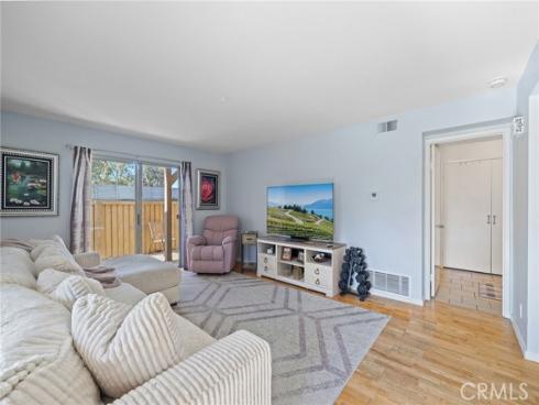 154  Echo Run  66 , Irvine, CA