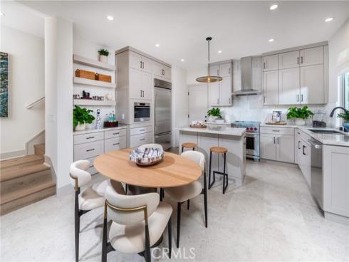 139  Pisano  , Irvine, CA