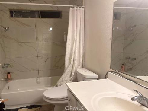 113  Rockwood  30 , Irvine, CA