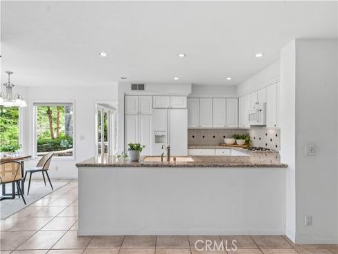 16 Baristo , Irvine, CA