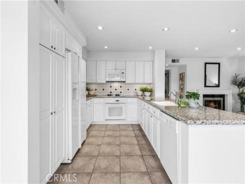 16 Baristo , Irvine, CA