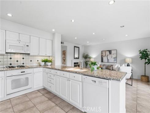 16 Baristo , Irvine, CA