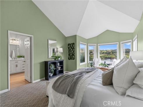 16 Baristo , Irvine, CA