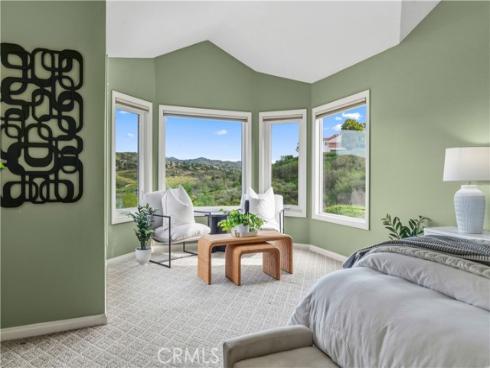 16 Baristo , Irvine, CA