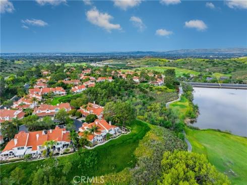 16 Baristo , Irvine, CA