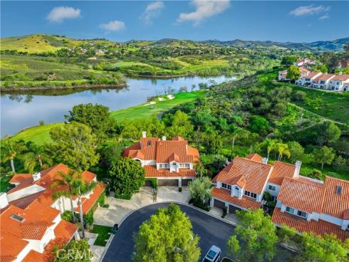 16 Baristo , Irvine, CA