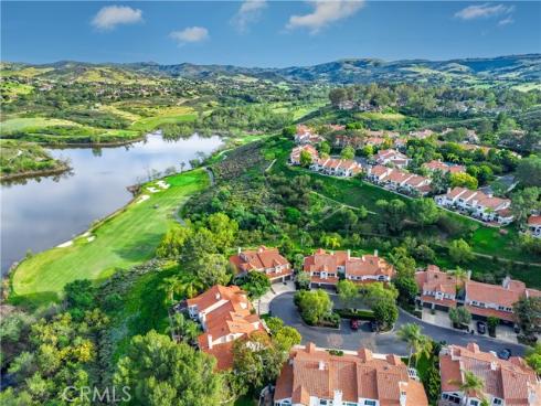 16 Baristo , Irvine, CA