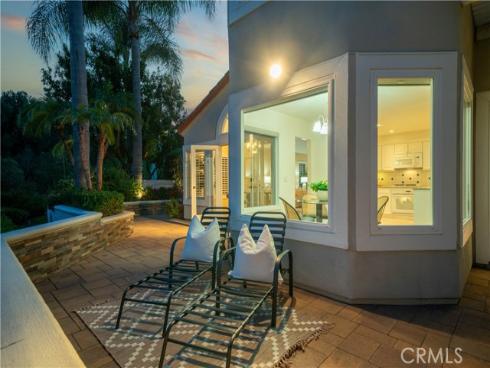 16 Baristo , Irvine, CA