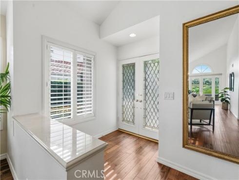 16 Baristo , Irvine, CA