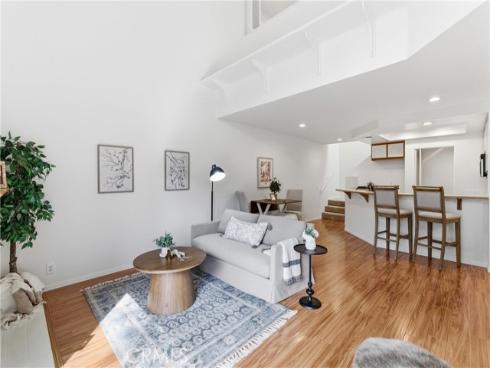 81  Briarglen  , Irvine, CA