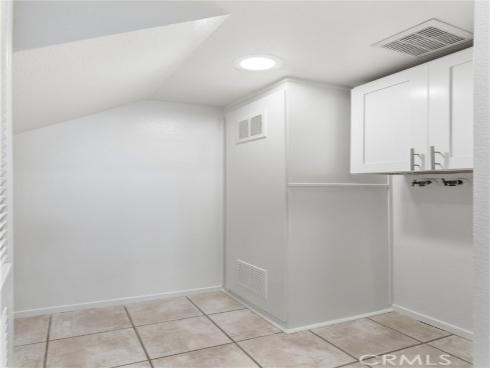 81  Briarglen  , Irvine, CA