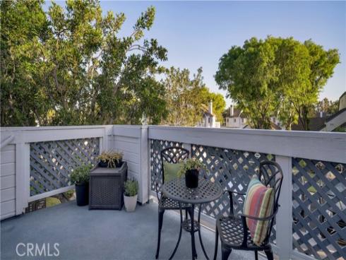 125  Briarglen  , Irvine, CA