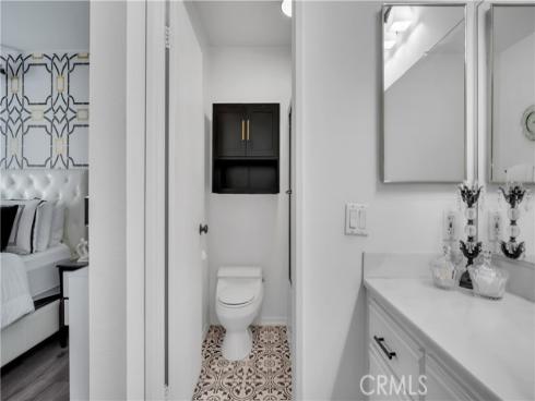 125  Briarglen  , Irvine, CA