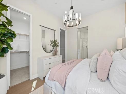 828  Sonia  , Irvine, CA