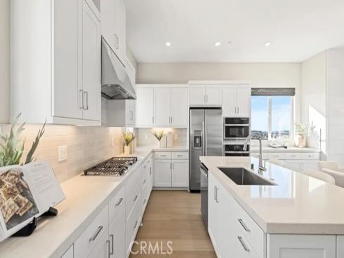 828  Sonia  , Irvine, CA