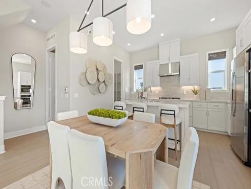 828  Sonia  , Irvine, CA