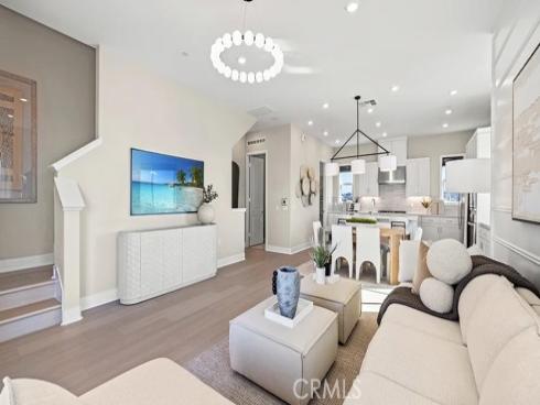 828  Sonia  , Irvine, CA