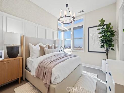 828  Sonia  , Irvine, CA